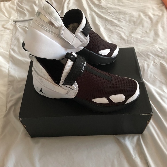 NWOT Air Jordan Trunner LX DS Huarache - Picture 7 of 7